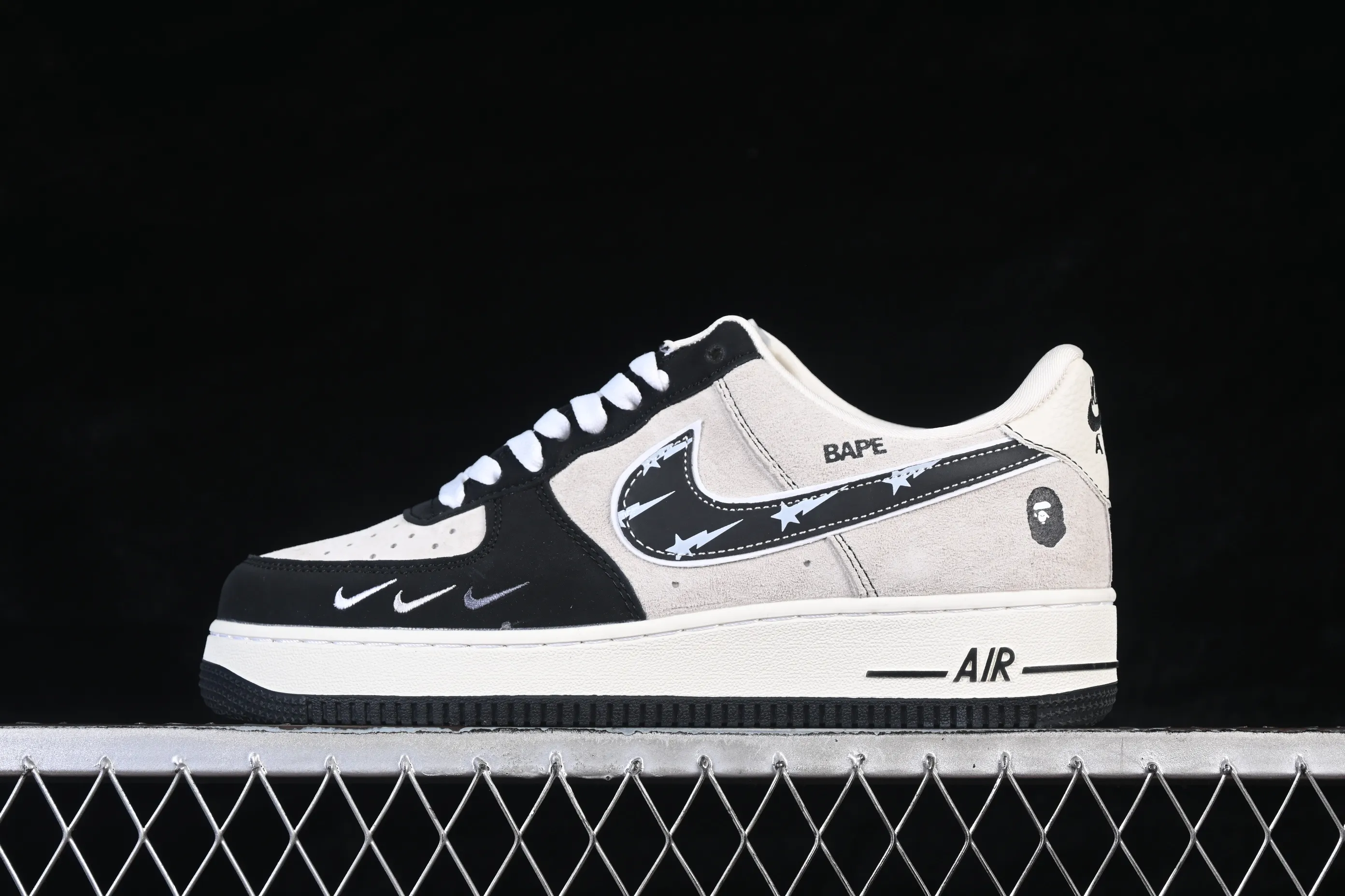All categories Nk Air Force 1 Air Force series Nk Air Force 1 Low Air Force low-top Nike Air Force 1'07 Low joint model Air Force 1 low-top casual sneakers SY1388-024